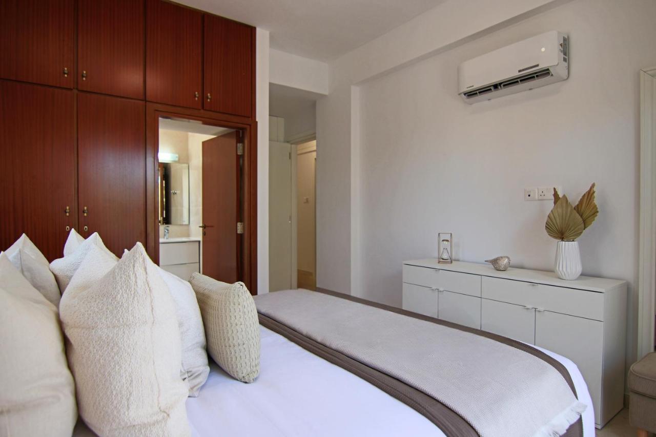 Phaedrus Living: City View Luxury Flat Androcleous Pafos Exterior foto
